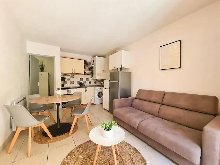 Appartement 5 Couchages + Jardin A 150M Des Plages Saint-Raphaël