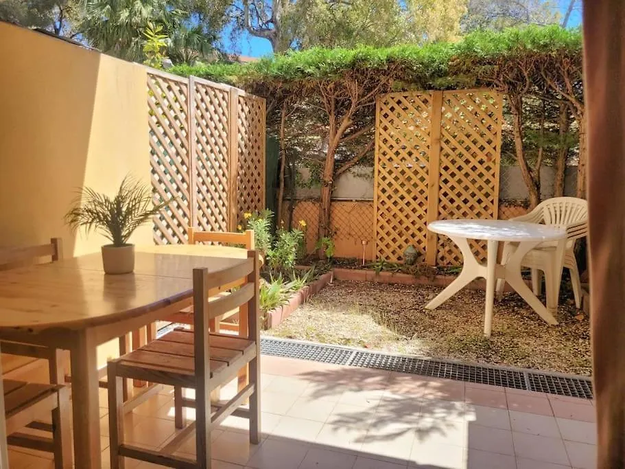 Appartement 5 Couchages + Jardin A 150M Des Plages location